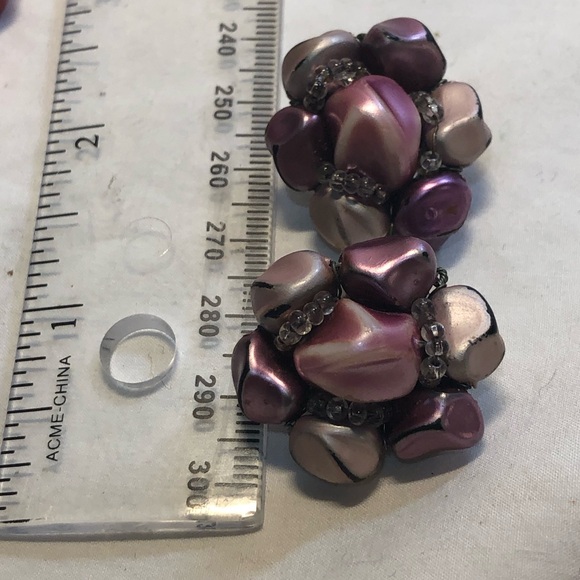 Vintage Costume Jewelry Necklace with Matching Clip on Earrings Pink/Purple - Picture 5 of 13